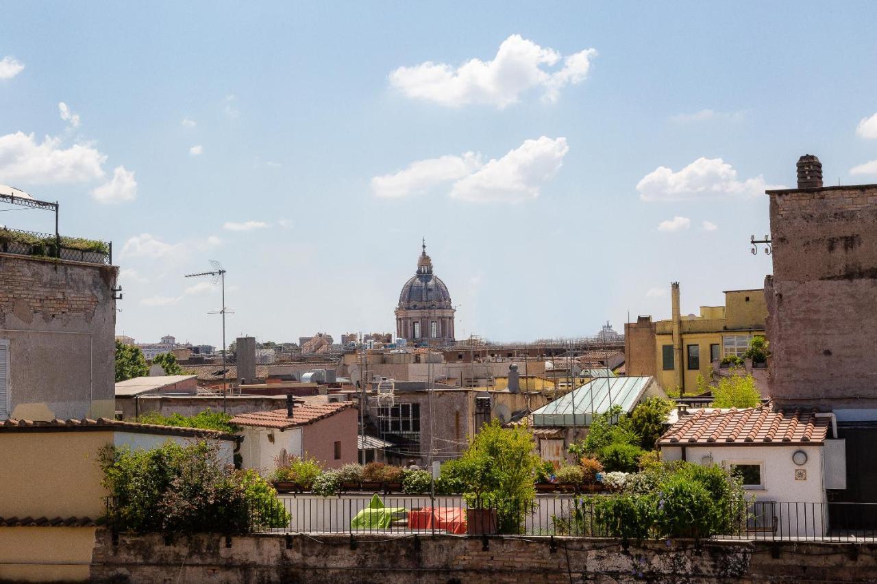 Lovely New Attic, Piazza Del Popolo! ローマ エクステリア 写真